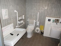 多目的トイレ内の写真